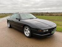 BMW 8 SERIES