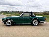 TRIUMPH TR6