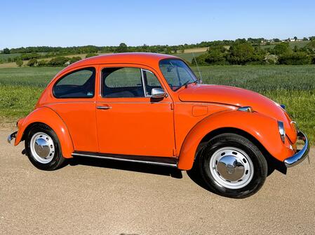 VOLKSWAGEN BEETLE